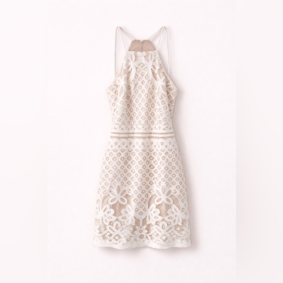 Lulus Dresses & Skirts - Lulus Lace Dress (Size Small)